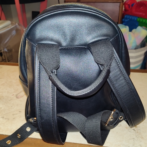 Forever 21 small backpack - Picture 2 of 2